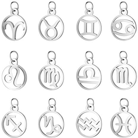 UNICRAFTALE 24 Stück Edelstahl Sternzeichen Anhänger Hohl 12 Sternbilder Charme 2.5 mm Loch Flach Rund Mit Sternbild Anhänger Für DIY Halskette Herstellung Edelstahl Farbe