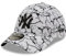 New Era New York Yankees MLB Fankappe weiß marmoriert NY Logo 9Forty Strapback Cap Baseball - One-Size