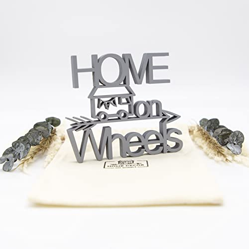 Deko-Holzschriftzug »Home On Wheels« - 3D Wanddekoration für Wohnmobile, Camper Vans und Wohnwagen - Schönes Geschenk fürs Camping (Grau)