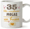 MUGFFINS Tazas 35 Cumpleaños - En Español - Feliz Cumpleaños Molas un Huevo - 11 oz / 330 ml - Regalo original y divertido