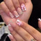 Calkkrer Lot de 24 faux ongles blancs à coller, en forme de cercueil, avec strass et nœud rose, à coller, couvrant les ongles artificiels