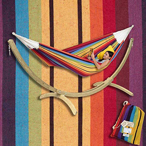 XL Hängematte mit FSC Holz-Gestell KOMPLETT-SET ? 3 Personen bis 200 kg | Amazonas Barbados Rainbow Regenbogenfarben-Bunt + Olymp NATUR