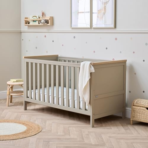 Tutti Bambini Misha 3-in-1 Cot Bed 140x70cm - Mushroom & Oak