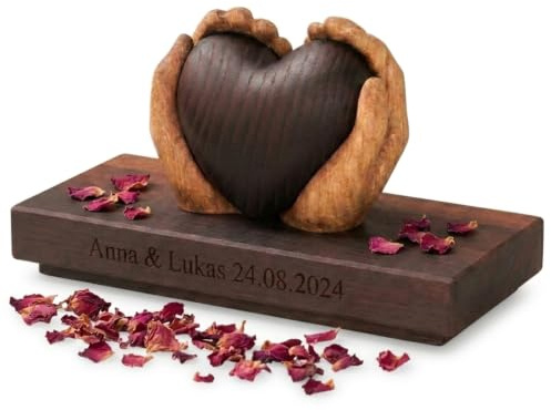 Hochzeitsgeschenk – Herz aus Holz - Personalisierbar - Inkl. Geschenkbox | Geschenk zur Hochzeit für das Brautpaar oder für das Paar zum Jahrestag und Hochzeitstag – 100% FSC-Zertifiziertes Massivholz