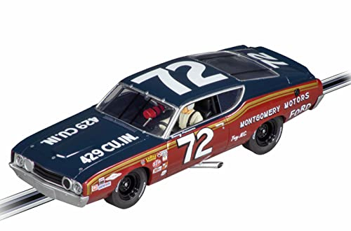 Carrera DIGITAL 132 Ford Torino Talladega No.72 Auto für Autorennbahn Set für Erwachsene & Kinder ab 8 Jahren I Rennstrecken und lizenzierte Slotcars für drinnen I bis zu 6 Spieler