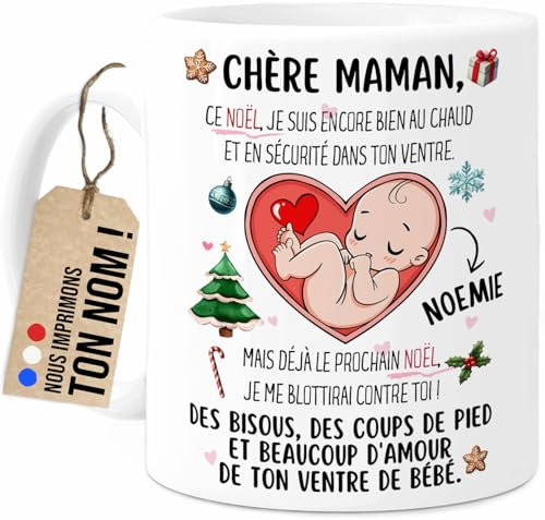 Cupdarling® Mug Future Maman Personnalisé - Chère Mamie Ce Noël Je Suis Encore Dans Le Ventre De Maman - Tasse Cadeau Noël - 330 mL Céramique