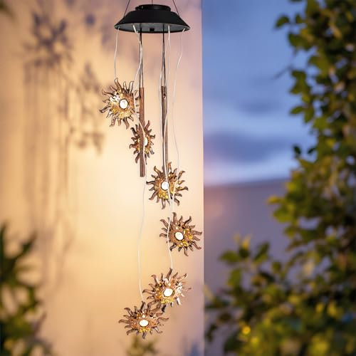 Solar LED Lichtspiel 4 Metall Klangstäben - 75 cm - Klangspiel mit 6 beleuchteten Sonnen in warm weiß - Windspiel Mobile Solarlampe Garten Deko Beleuchtung Stimmungslicht Lampe für Außen