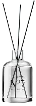 BUTLERS Raumduft Stäbchen Home & Soul No 7 -Cherry Blossom- 110ml | Rattan Duftstäbchen mit ätherischen Ölen | angenehmer Raumerfrischer für Badezimmer Regal Dekoration