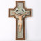 BC Katholisches Kruzifix-Wandkreuz, keltisches Muster, Kreuz, religiöses Geschenk, Holzsteinschnitzerei, 30,5 cm hoch, handgefertigt von Buildclassic