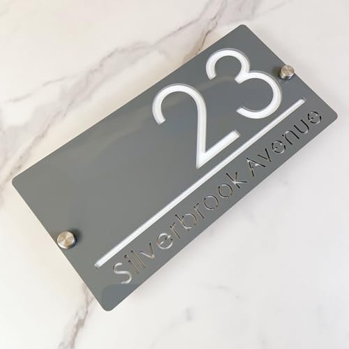Placa de número de casa al aire libre, Diseño suspendido placa de número de casa personalizada, letrero de nombre de calle 3D cortado con láser acrílico moderno (gris&blanco)