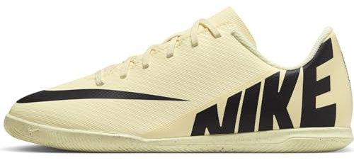 NIKE Vapor 15 Club Soccer Shoe Lemonade/Black 13.5