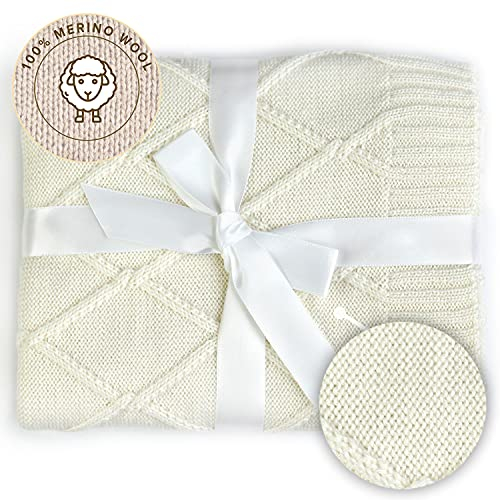 MIRARI Kids Wolldecke Baby aus 100% Merino Wolle - Decke Merinowolle Baby 75x100 cm - Baby Geschenk Junge - Einschlagdecke Babyschale – Krabbeldecke - Erstausstattung für Neugeborene