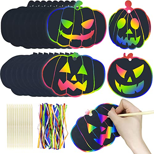 36 Stück Halloween Beidseitig Kratzbild, Kürbis Kratzpapier Kratzbilder Set, Kratzbilder Kinder Geschenke Bastelset, Regenbogen Kratzpapier zum Zeichnen und Basteln, Halloween DIY Anhänger Dekoration