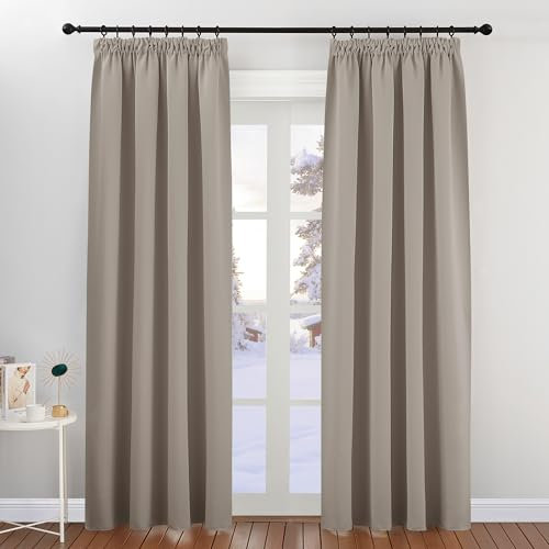 PONY DANCE Vorhang Blickdicht Gardinen mit Kräuselband 2er Set Verdunkelungsvorhang für Schiene Thermogardine gegen Kälte Blackout Curtains for Bedroom, Sandfarben, H 220 x B 140 cm