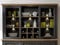 möbelando Buffet-Aufsatz Aufsatzschrank Schrank-Aufsatz Buffet-Schrank Vitrine Jillana I Graphit/Artisan Eiche
