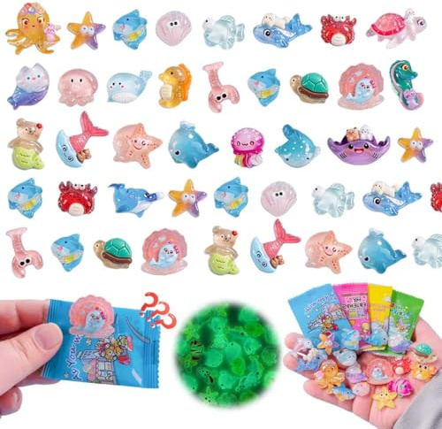 CEJAS 30 Piezas Minifiguras de Océan, Lindos Animales Marinos de Resina, Modelos Simulados de Animales Marinos, Juguetes de Plástico Blando para Niños, Suministros de Fiesta Temática Marina