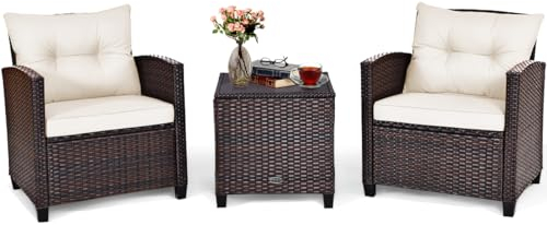KOMFOTTEU Balkonmöbel, Rattan Gartensitzgruppe mit Couchtisch & 2 Stühle, Balkontisch mit Glasplatt, Terassenmöbel Set mit Kissen, 3 teiliges Gartenmöbel Set für Terrasse Balkon (Braun & Weiß)