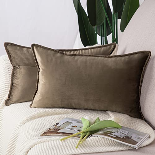 Madizz 2er Set Samt Dekorativ Zierkissenbezüge Luxus Stil Kissenbezug für Sofa für Schlafzimmer Braun 30x50 cm Rechteckigig
