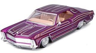 Maisto 1:24 Design Lowriders 1965 Buick Riviera, Lila
