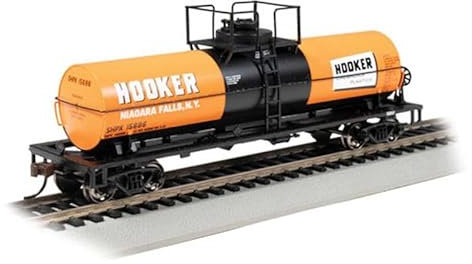 Bachmann Trains - Depósito químico CAR Hooker Chemicals #15686 - Escala HO