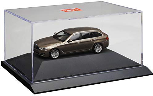 B-M-W 5er G31 Touring Kombi Atlaszeder Grau Metallic Ab 2017 mit Sockel und Vitrine H0 1/87 Herpa Modell Auto mit individiuellem Wunschkennzeichen