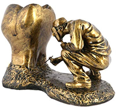 Huili Geschenk für Dentalhygienikerin - handbemalte Zahnarzt Skulptur Figur - personalisierte Zahnarzt Figur Dentalhygienikerin Ornament Kupfer Harz Handwerk,B