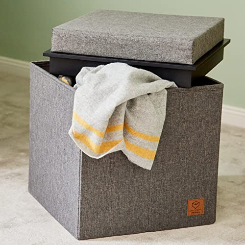 LOVE IT STORE IT Premium 3-in-1 Sitzhocker mit Stauraum - Hocker, Beistelltisch, Tablett und Aufbewahrungsbox - Verstärkt mit Holz - Bequem und stabil - Grau - 37x37x40 cm