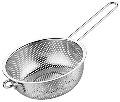 Scolapasta in acciaio inossidabile con manico singolo lungo Grande colino in metallo Colino for alimenti da cucina for pasta Spaghetti Verdure Frutta Noodles Insalata 22,7 cm(38.7 * 22.7 * 7.2cm)