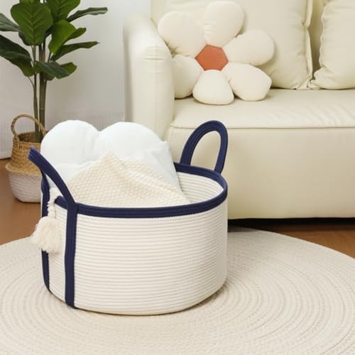danpinera Aufbewahrungskorb 64L, Korb geflochten mit Griffen, großer Wäschekorb Kinderzimmer, Flechtkorb für Decken&Spielzeug, vielseitiger Aufbewahrungskorb groß für Wohnzimmer&Schlafzimmer Weiß Blau