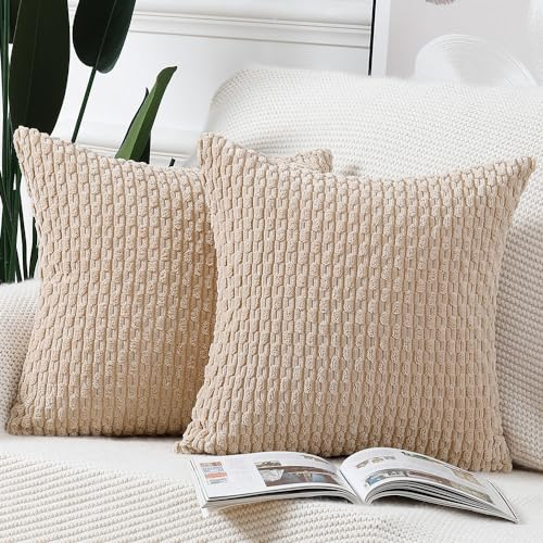 Madizz Lot de 2 Housses de Coussin en Velours côtelé rayé Boho Housse de Coussin décorative Douce pour canapé Chambre à Coucher Beige 65 x 65 cm
