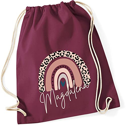 Turnbeutel mit Namen Leo-Print | Motiv Regenbogen in rosa | Stoffbeutel zum Zuziehen als Rucksack für Mädchen (burgund)