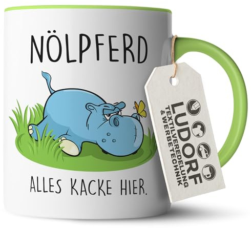 #teamludorf - Tasse - Humorvoller Spruch Nilpferd Alles Kacke - Hellgrüner Henkel und Inneres - Robuster Keramikbecher, Spülmaschinenfest, Mikrowellengeeignet, Lustige Geschenkidee