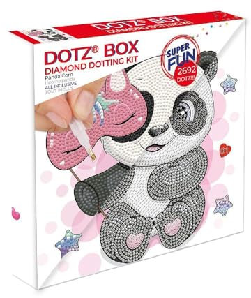 DIAMOND DOTZ BOX 2592839 Original 5D Diamond Painting Box Set, Panda mit Maske, DIY Diamant-Malerei-Kit mit Motivbox und Glitzersteinen für Kinder ab 6 Jahren, Beginner