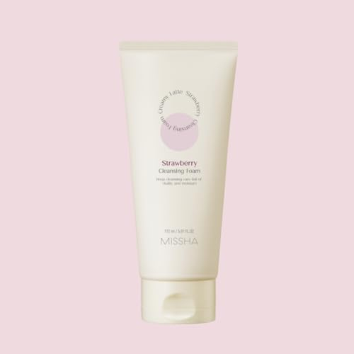 MISSHA Creamy Latte Cleansing Foam Strawberry