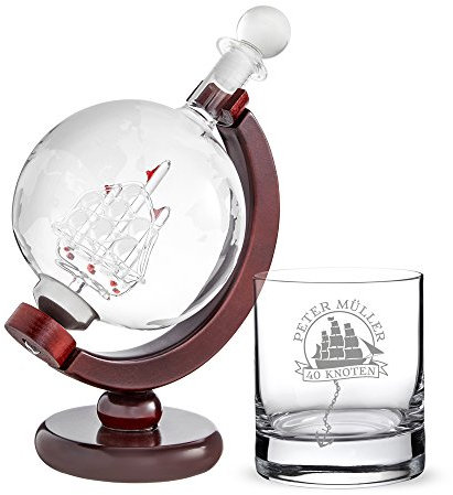 AMAVEL Set Rumkaraffe Globus und Rumglas mit Gravur, Segelschiff, Personalisiert mit Namen und Alter, Karaffe mit luftdichtem Verschluss