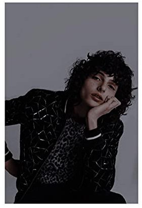 Schauspieler-Musiker Finn Wolfhard niedliches 13 Leinwand-Poster Schlafzimmer Dekor Sport Landschaft Büro Zimmer Dekor Geschenk 30 × 45 cm Unrahmen: