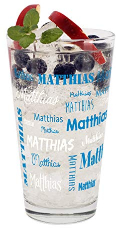 Herz & Heim® Trinkglas mit Namen in verschiedenen Schriftarten und Farben (Blau-Weiß)