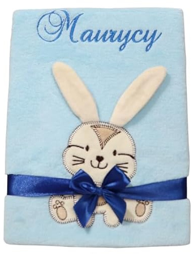 BotoBaby Personalisierte Babydecke mit Namen – Kuschelige Blaue Decke mit Hasen-Applikation, Bestickt mit Name oder Geburtsdatum, Geschenk zur Geburt, 76x102 cm, Öko-Tex (Hellblau - Hase)