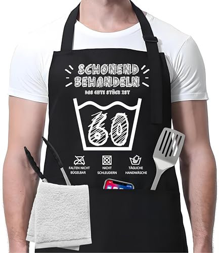 Grillschürze für Männer Lustig - 60. Geburtstag Geschenk für ihn | Kochschürze mit Spruch | Geburtstagsgeschenk Männer 60 Jahre | Grillzubehör & Geschenkideen für Männer (Personalisiert)
