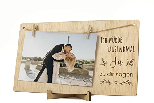 CONTRAXT Bilderrahmen mit Klammern Leine Hochzeit. Fotoleine polaroid bilder rahmen fotorahmen holz fotos Geschenke für Freunde Brautpaare Gäste bildrahmen aufhängen (Hochzeit DE)