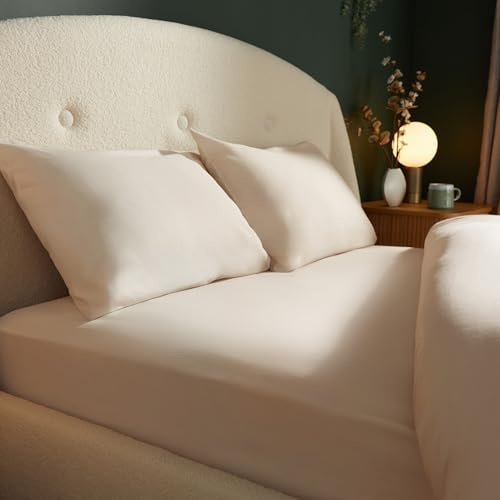 Silentnight Brushed Cotton Fitted Sheet - Soft Velvety Touch 100% Cotton - Cosy Warmth Feel - Breathable Brushed Hypoallergenic Fitted Sheet with Elasticated Corners, Natural, Single