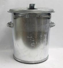 HARDWEX Mülltonne aus verzinktem Stahlblech, mit Deckel und Griffen, 70 Liter, H x Ø 578 x 462 mm, Metallbehälter, Metallmülleimer, Ascheeimer, Mülleimer, Abfallbehälter, Abfalltonne, Müllgroßbehälter