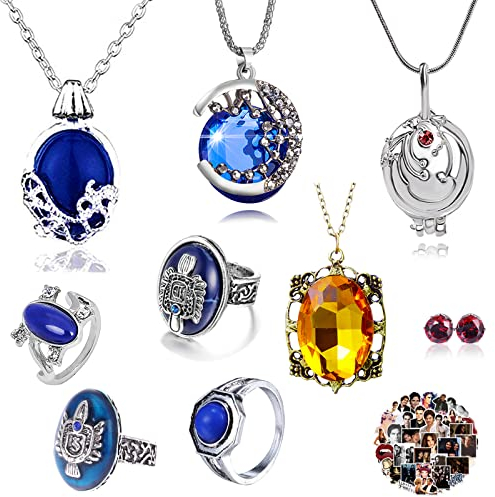 YouU 29 Stück The Vampire Diar.s Daywalking Katherine Saphirkristall Ringe Roter Diamant Ohrstecker Elena Gilbert Eröffnung Eisenkraut Medaillon Halskette Cosplay Modeschmuck Zubehör Aufkleber Set