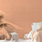 BRICOFLOR Apricot Tapete Art Déco Jugendstil ideal für Schlafzimmer und Wohnzimmer Geometrische Vliestapete im Retro Stil