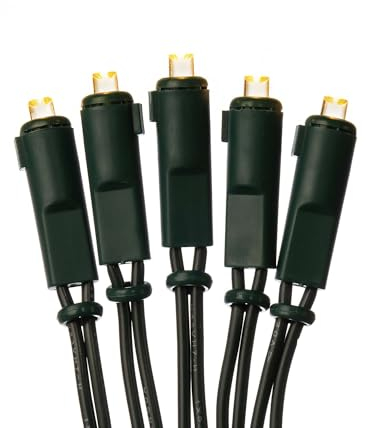 hellum LED-Lichterkette innen, 220V strombetrieben Lichterkette warm-weiß, 30er LEDs, beleuchtete Länge 4,35m, Kabel grün Wohnzimmer Dekoration Weihnachtsbaum IP20 Stecker für Innen 150292