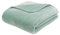 liebling Kuscheldecke Cashmere Feeling 220 x 240 cm, Aqua, Premium Sofa Decke, Dicke warme Wohndecke, 500 gr. / m²