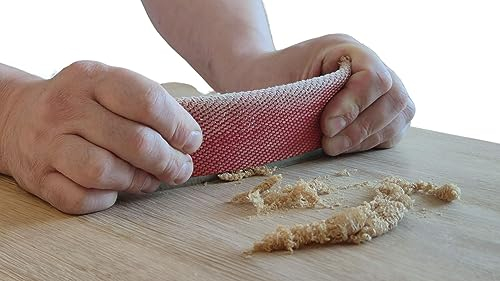 schneidbrettguru I Schneidebrett Reiniger I Hygiene-Schaber I entfernt Schnitte, Flecken, Gerüche I Schneidebrett Holz Pflege I Ziehklinge für Kunststoff [ von Hand geschärft mit magnetischem Halter]