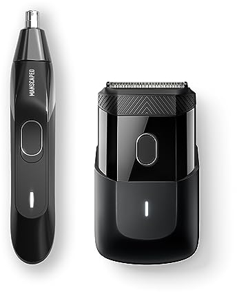 MANSCAPED® The Handyman™ Travel Duo umfasst den Weed Whacker® 2.0 Nasen- und Ohrenhaarschneider und den tragbaren kompakten Gesichtshaarrasierer für Herren mit Langhaarglätter und Folienklingen