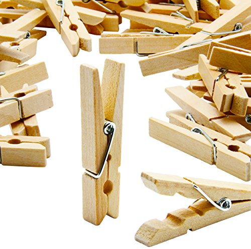 LeTOMA - 50 Deko Holzklammern 5 cm · Kleine Wäscheklammern aus Naturholz ideal zum Basteln, Beschriften und Verzieren · Mini Zierklammern für Fotos, Bilder, Kinder-Geburtstag · Geschenkklammern