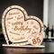 Kunstvoll graviertes Holz-Herz zum 85. Geburtstag mit Lieben Worten, zum Aufstellen als Geschenk & Dekoration zum Geburtstag, mit Standfuß 18x18x4cm